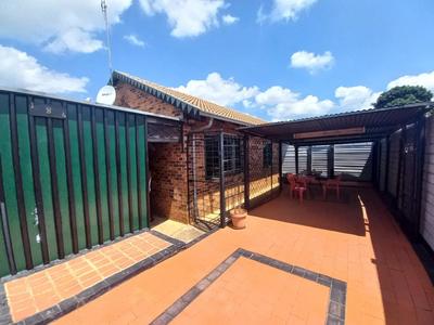 House For Sale in Elandspoort, Pretoria
