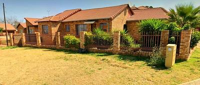 House For Sale in Philip Nel Park, Pretoria