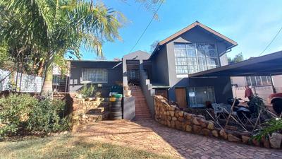 House For Sale in Claremont, Pretoria