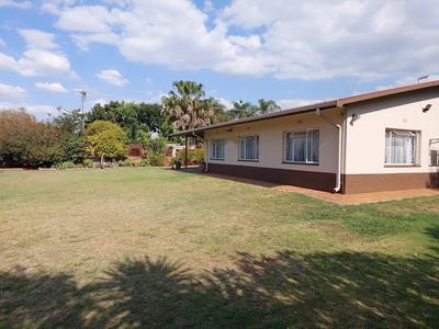 House For Sale in Claremont, Pretoria