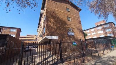 Apartment / Flat For Sale in Pretoria West, Pretoria