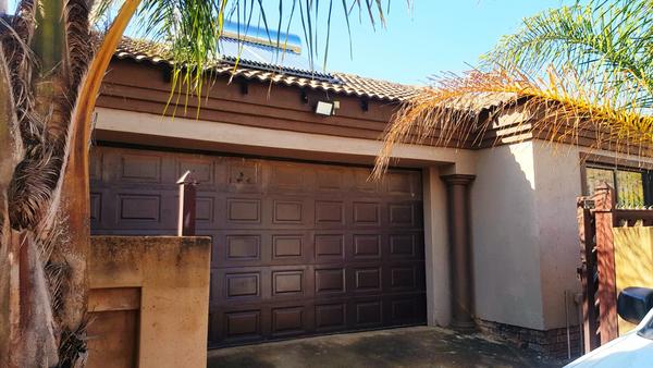 Property For Sale in Kirkney, Pretoria