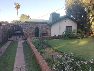 House For Sale in Pretoria Gardens, Pretoria