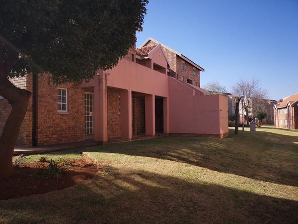 Property For Rent in Philip Nel Park, Pretoria