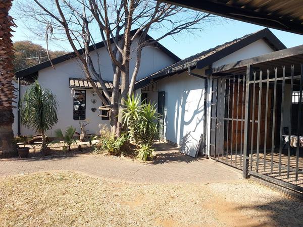 Property For Sale in Daspoort Estate, Pretoria