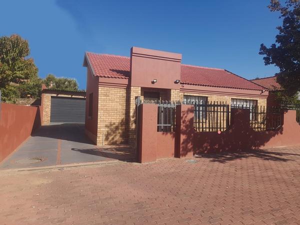 Property For Sale in Danville, Pretoria