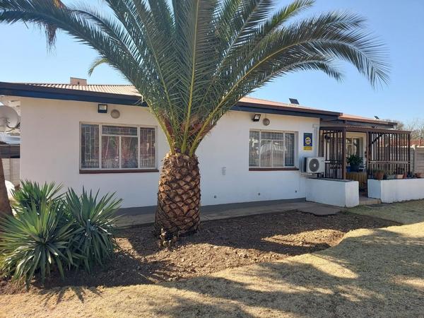Property For Sale in West Park, Pretoria