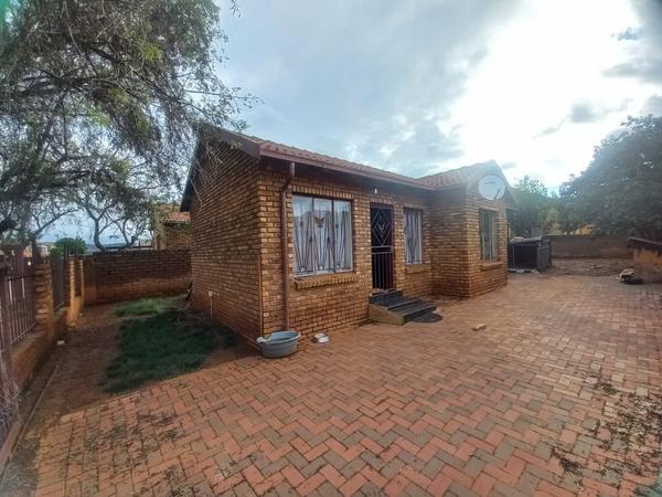 Property For Sale in Philip Nel Park, Pretoria