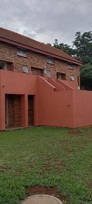 Apartment / Flat For Sale in Philip Nel Park, Pretoria