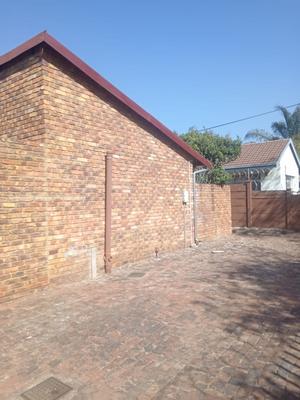 Apartment / Flat For Sale in Pretoria Gardens, Pretoria