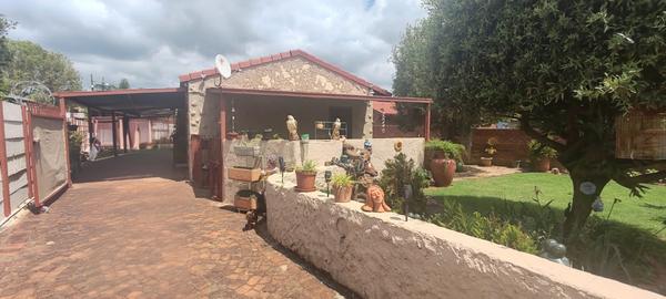 House For Sale in Claremont, Pretoria
