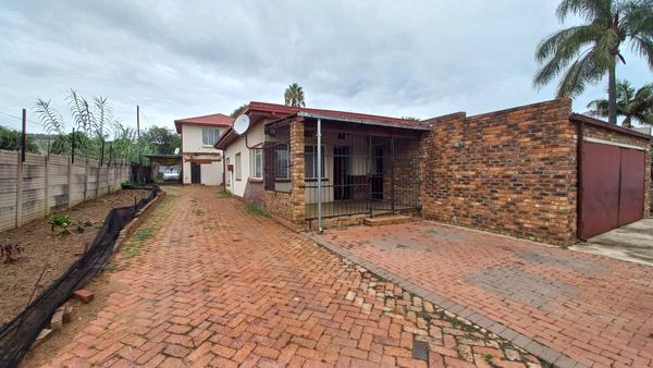 House For Sale in Claremont, Pretoria