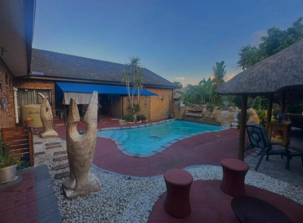 House For Sale in Mountain View, Pretoria