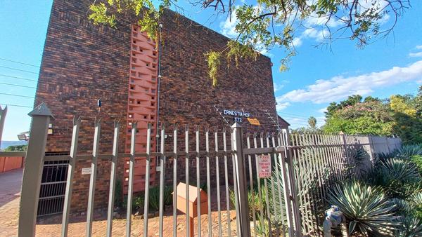 Apartment / Flat For Sale in Pretoria Gardens, Pretoria