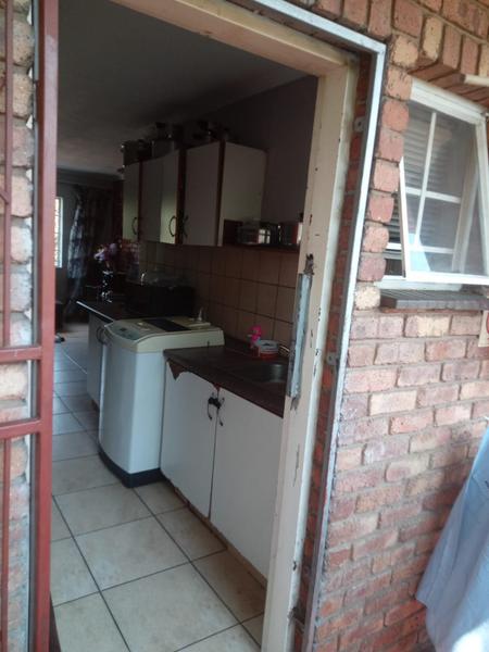 Apartment / Flat For Sale in Pretoria West, Pretoria