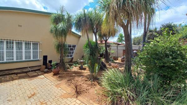 House For Sale in Pretoria Gardens, Pretoria